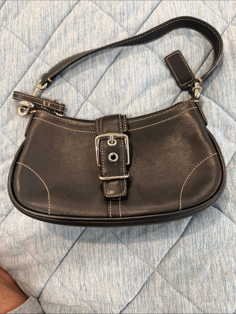 Coach Vintage Y2K Mini Hamptons Black Leather Buckle Demi Bagl